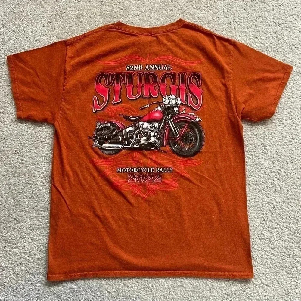 Sturgis 82nd Annual Sturgis Motorcycle T-Shirt Size Large Burnt Orange